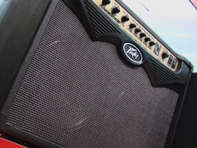 Musikmesse 08: Peavey launches VYPYR modelling amps